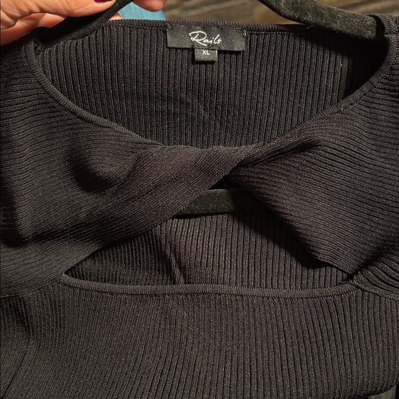 Rails Black Ribbed Top - Picture 6 of 7